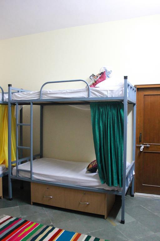 Doodle Rack Hostel Джайпур Стая снимка